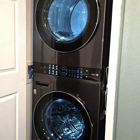 Private Cabin- Breakfast - Double Tub - 75In Tv - Sup - Washer Dryer - Bbq West Point Luaran gambar