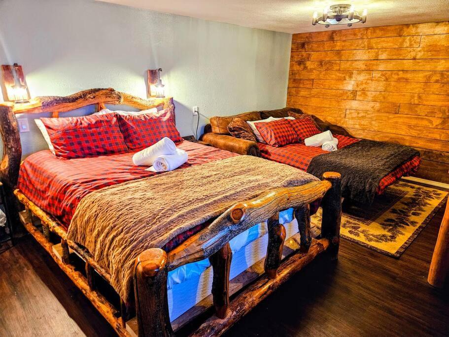 Private Cabin- Breakfast - Double Tub - 75In Tv - Sup - Washer Dryer - Bbq West Point Luaran gambar